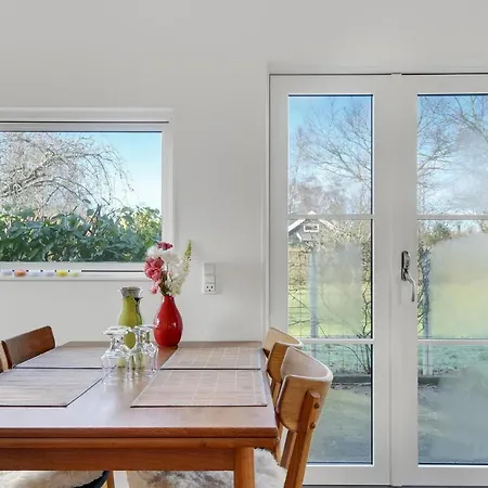 Beautiful In With Kitchen *