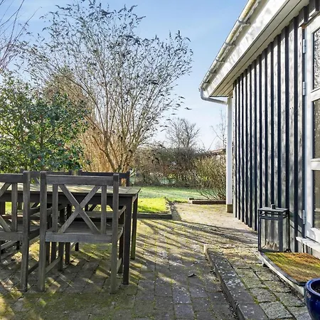 Holiday home Beautiful In With Kitchen Olsted